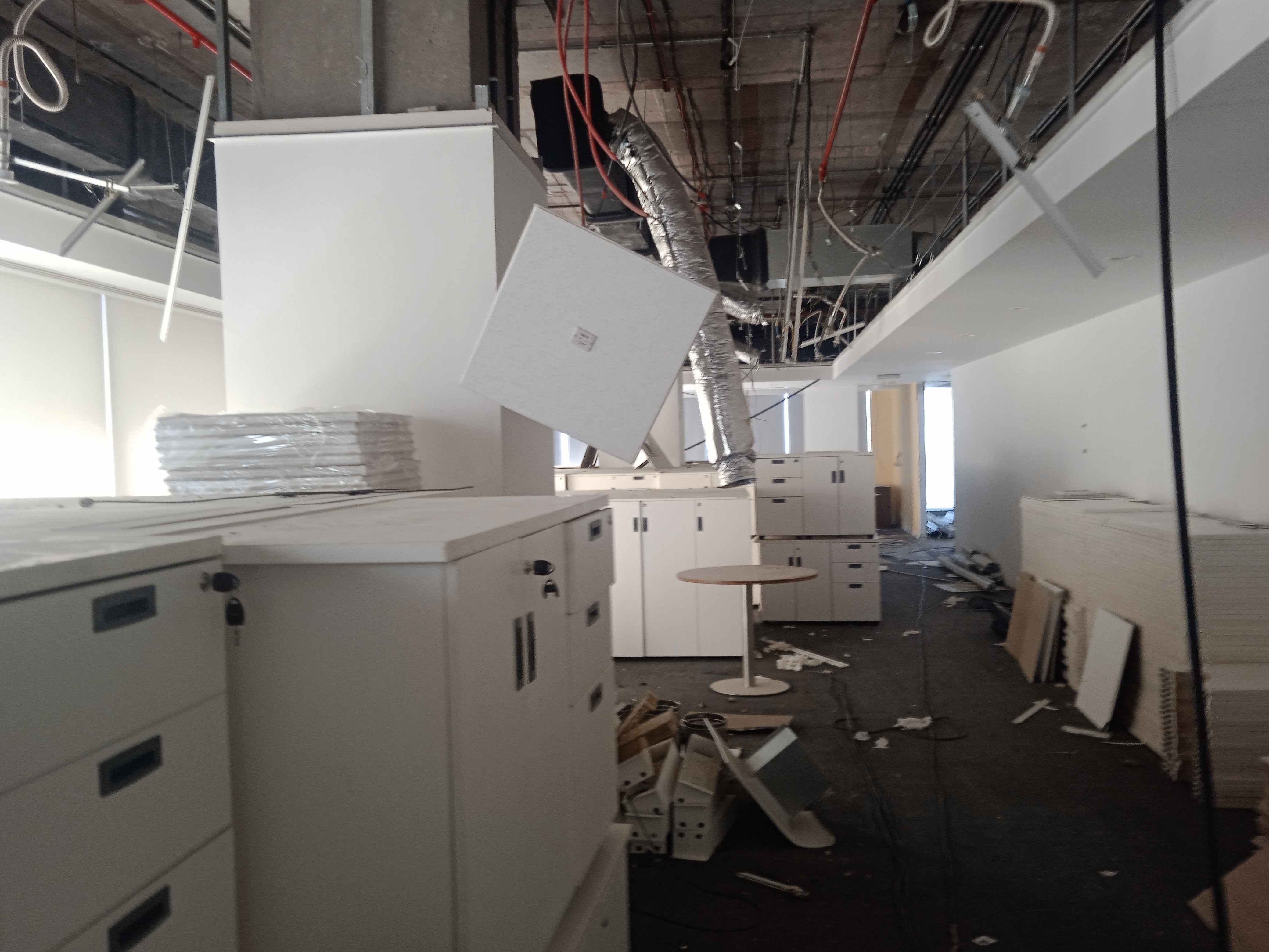 Office dismantling and demolition services - image 3