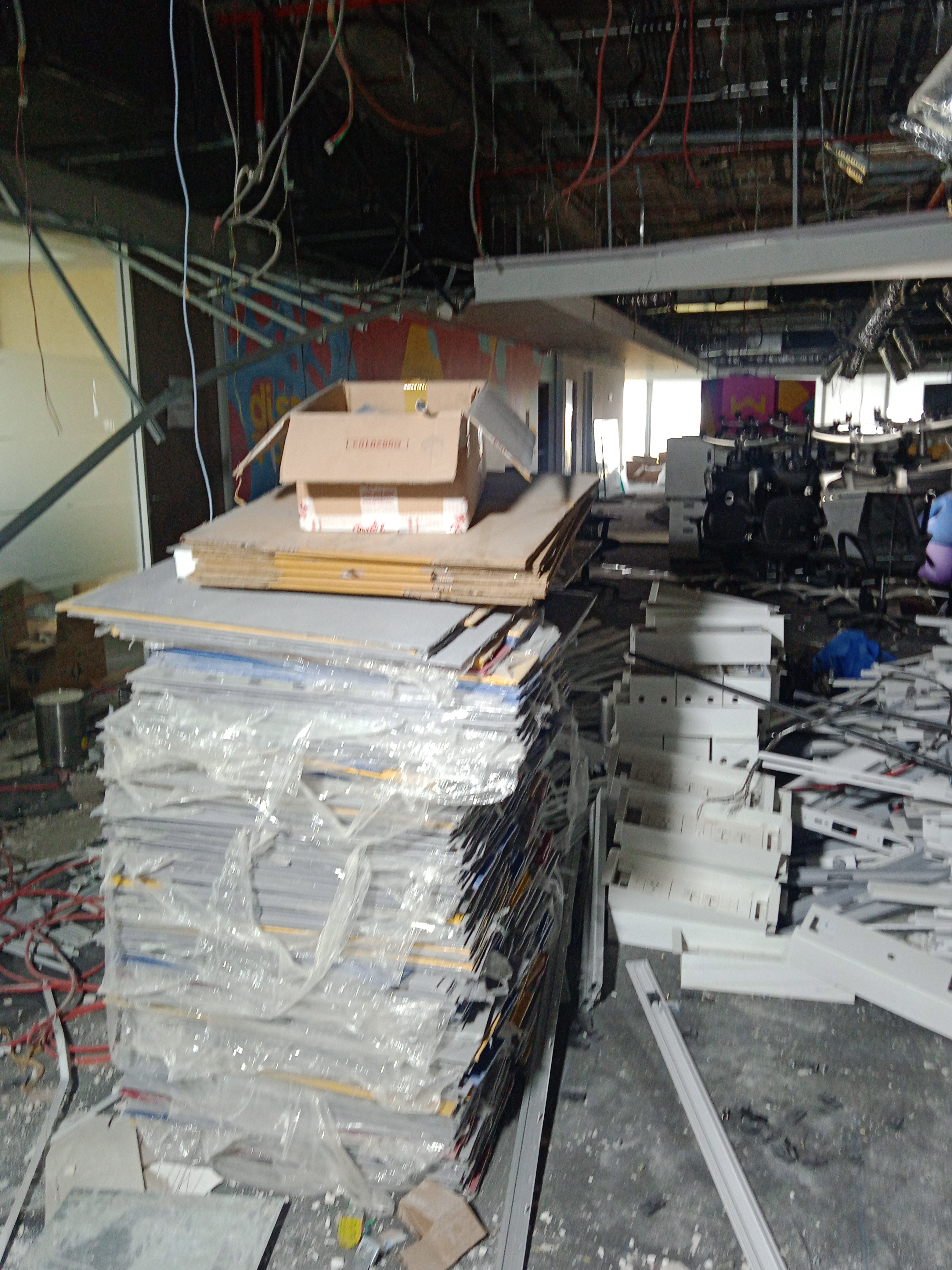 Office dismantling and demolition services - image 8